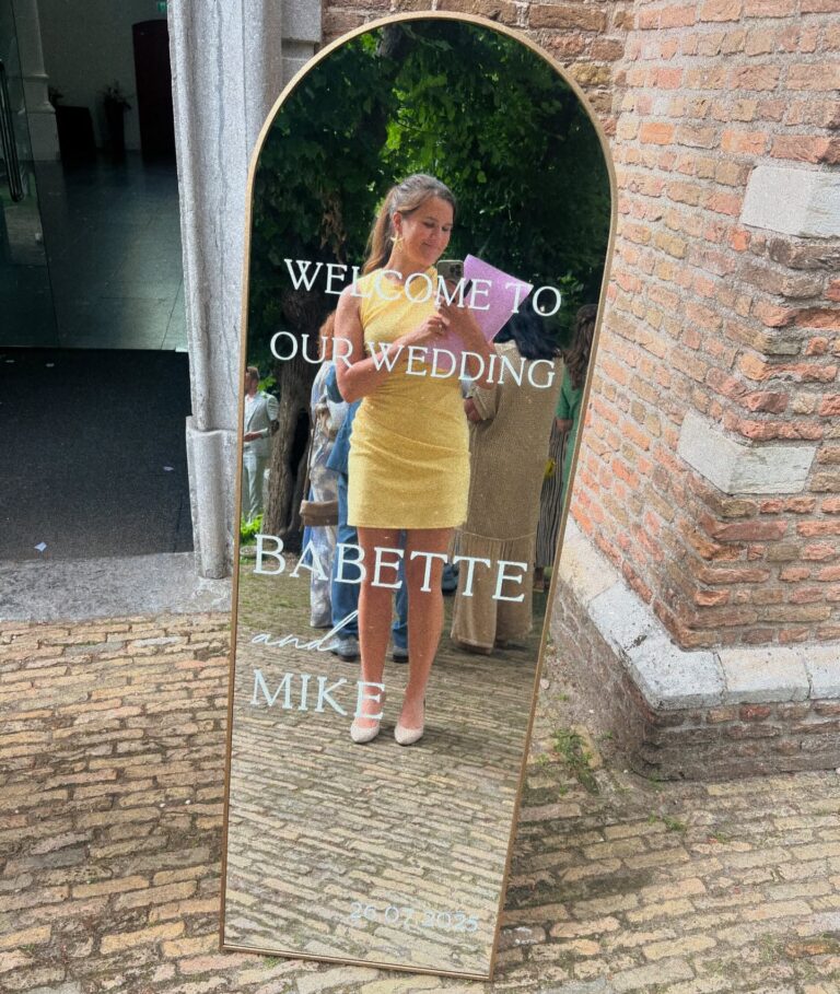 Instagram post from theeventplanner.nl. This post is in position 1.