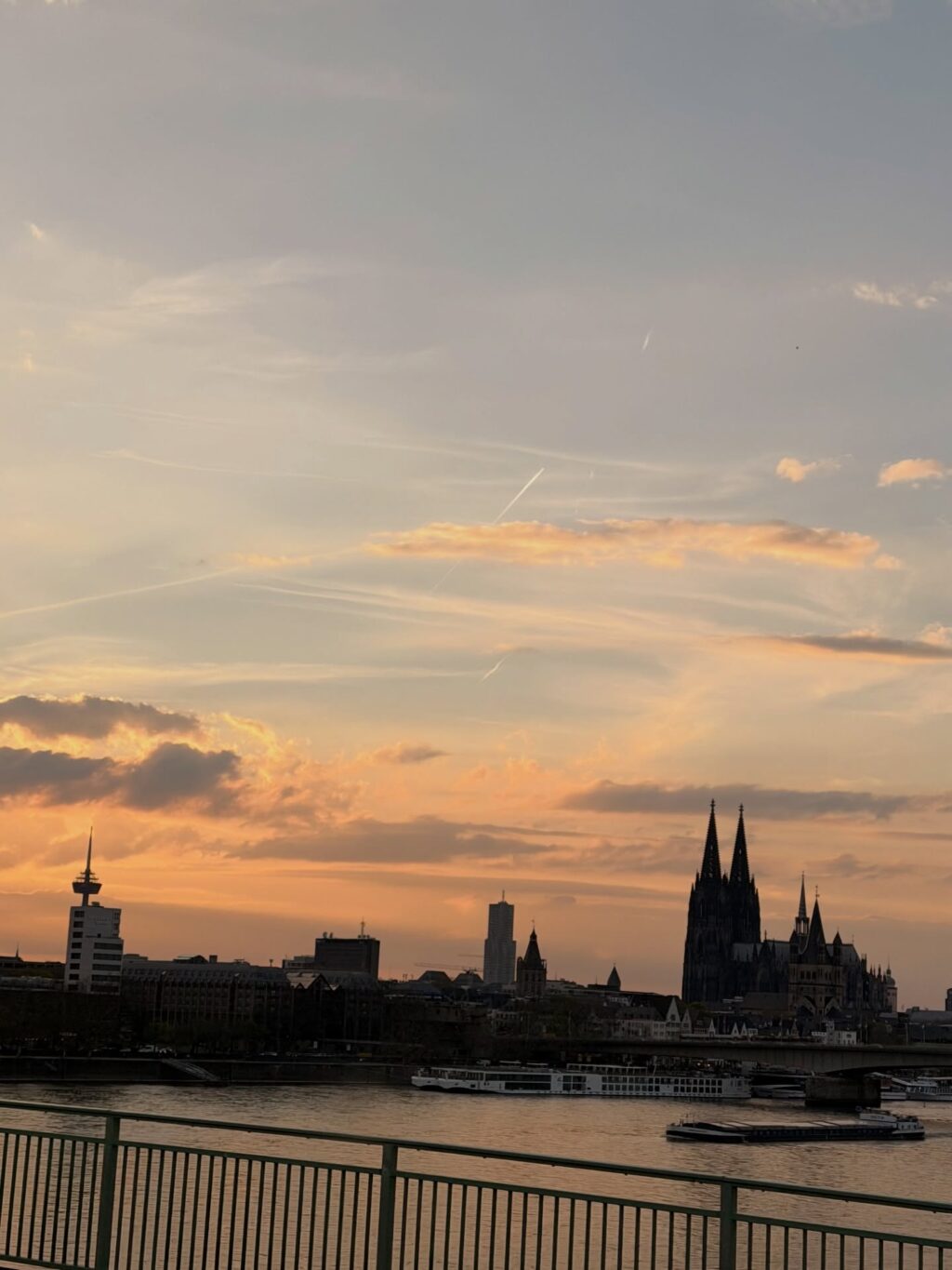 Instagram post from theeventplanner.nl. This post is in position 2.