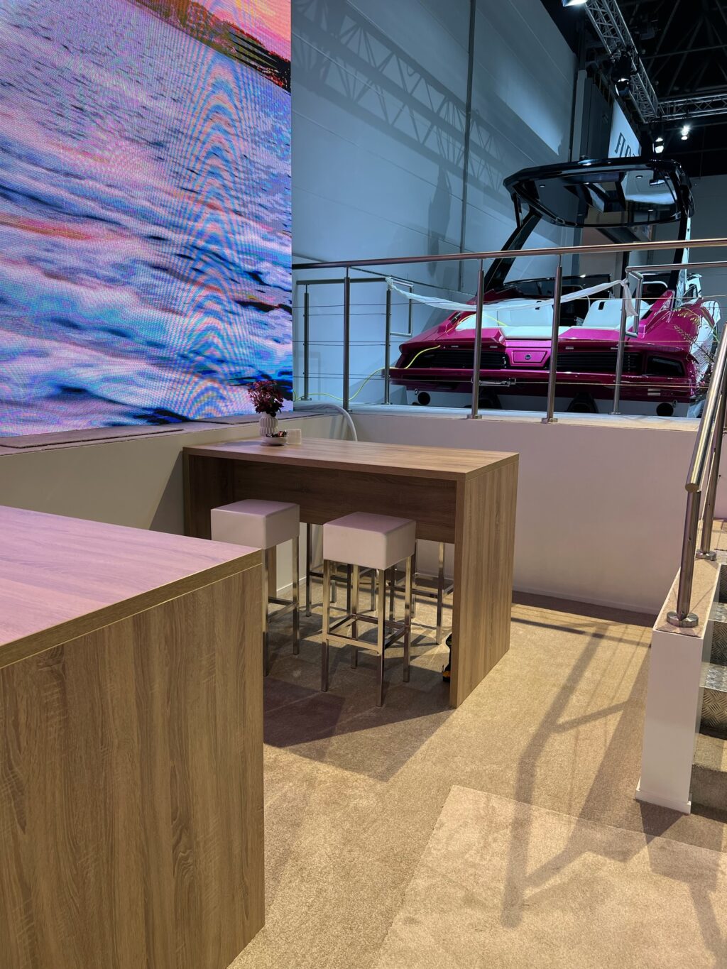 Instagram post from theeventplanner.nl. This post is in position 5.